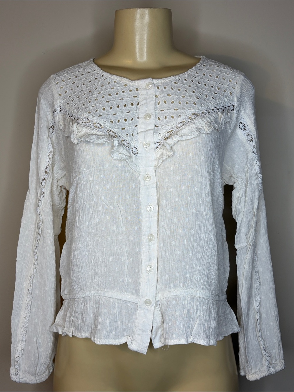 American Eagle Eyelet Ruffle Button-Front Women's Top Size L